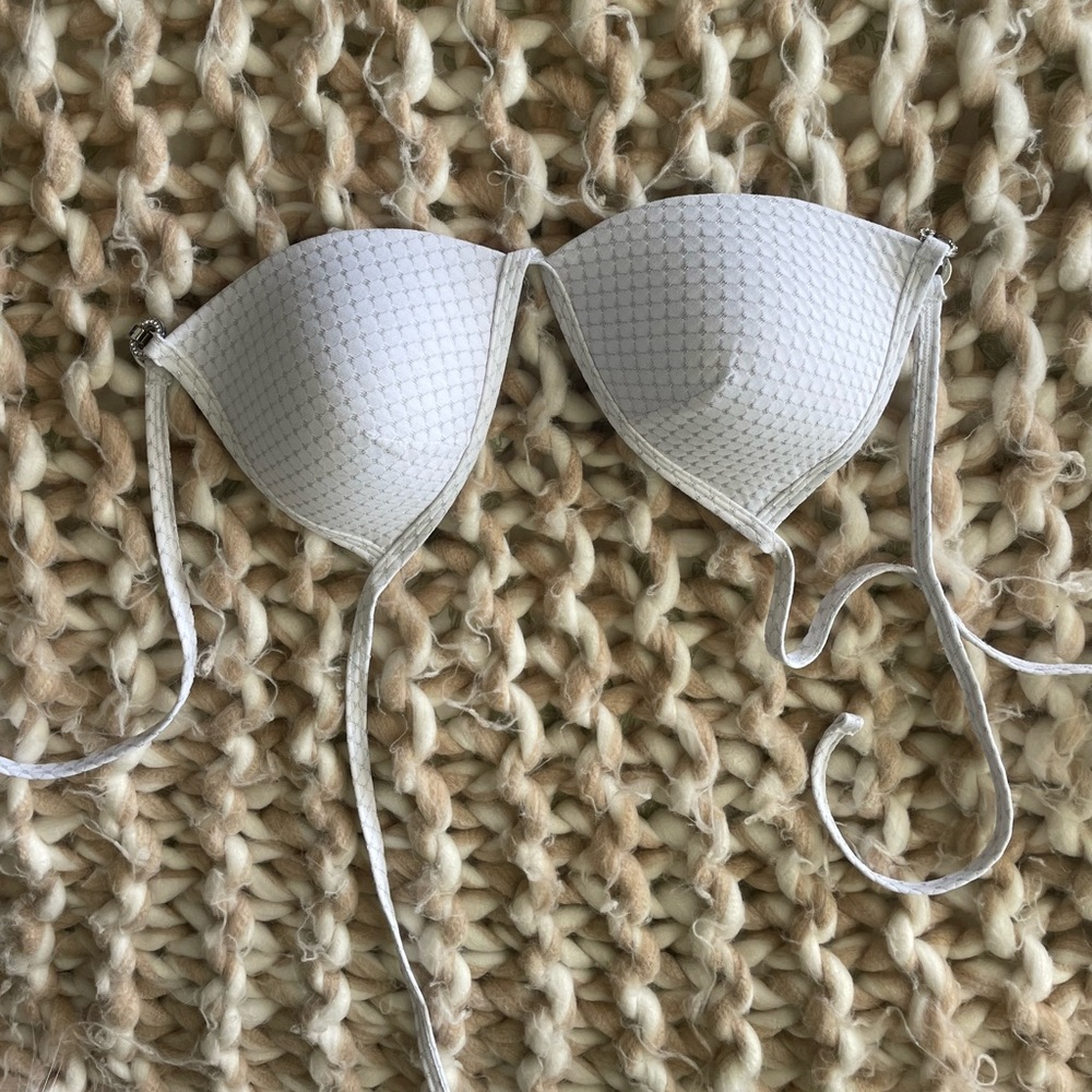 Padded underwire bikini top